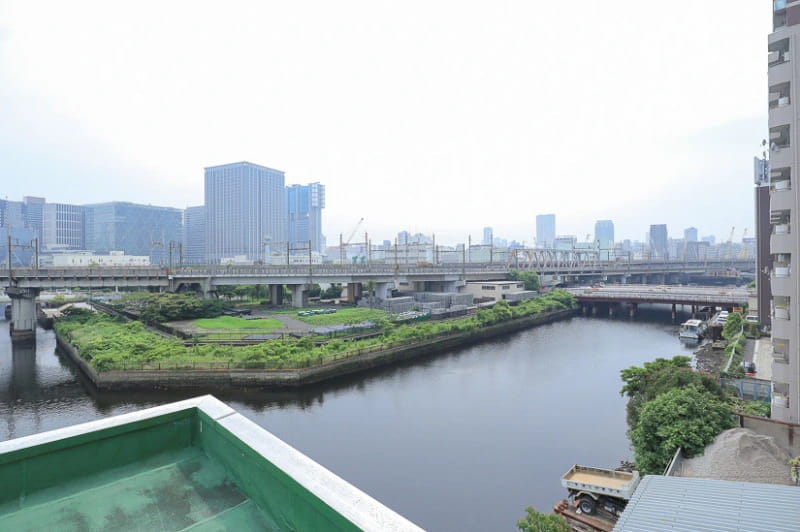 田町工場スタジオ 屋上